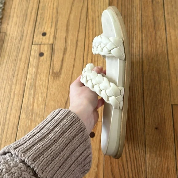 Women’s dolce vita braided sandals ivory - Picture 3 of 4